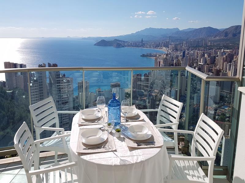 Sky Apartment *